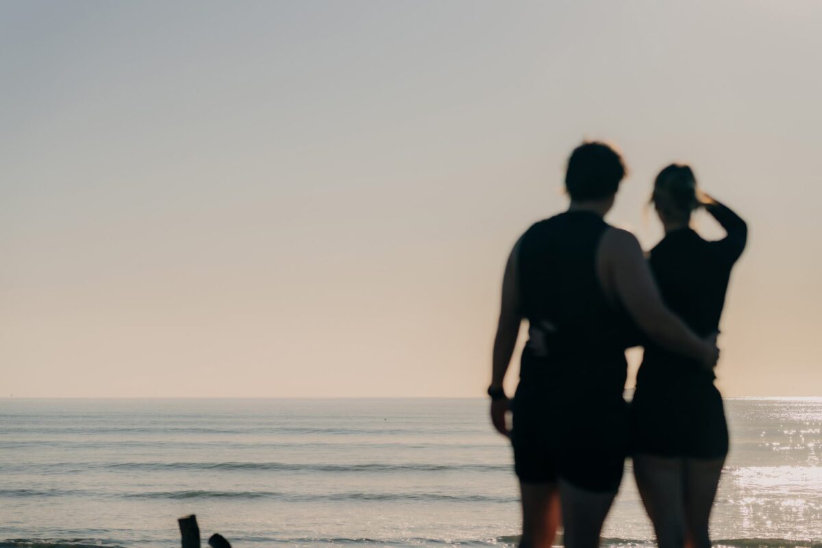 Guests enjoying Sumner beach walks near motel near Sumner Beach